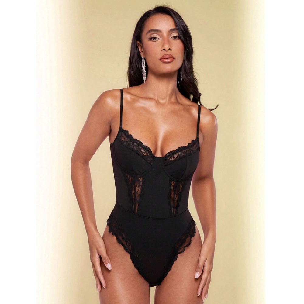 Black Lace Teddy Bodysuit - Picture 3 of 9